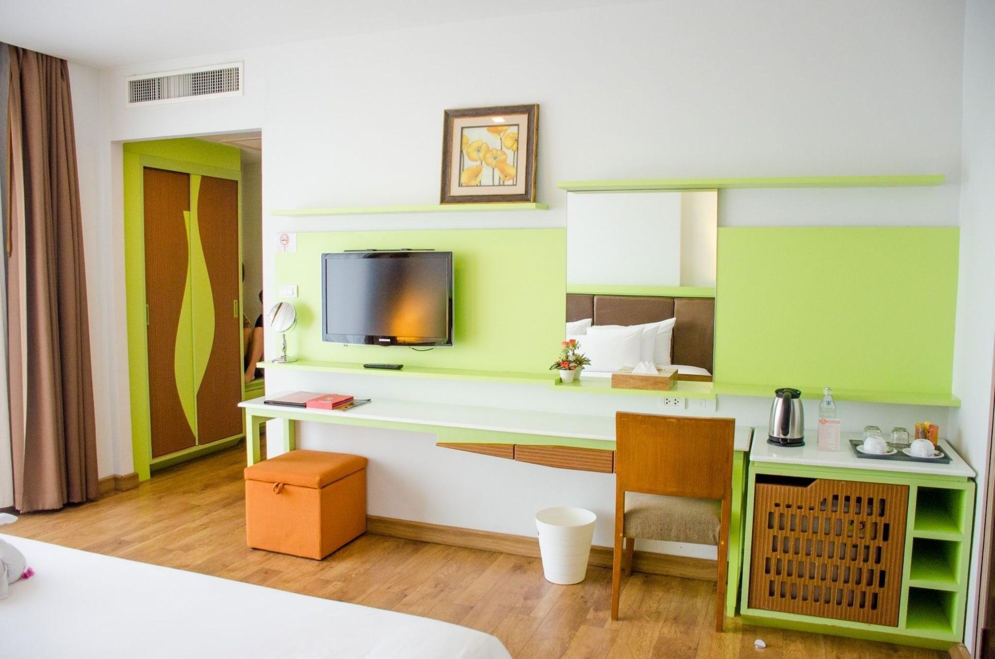 Prajaktra Design Hotel Udon Thani Bagian luar foto